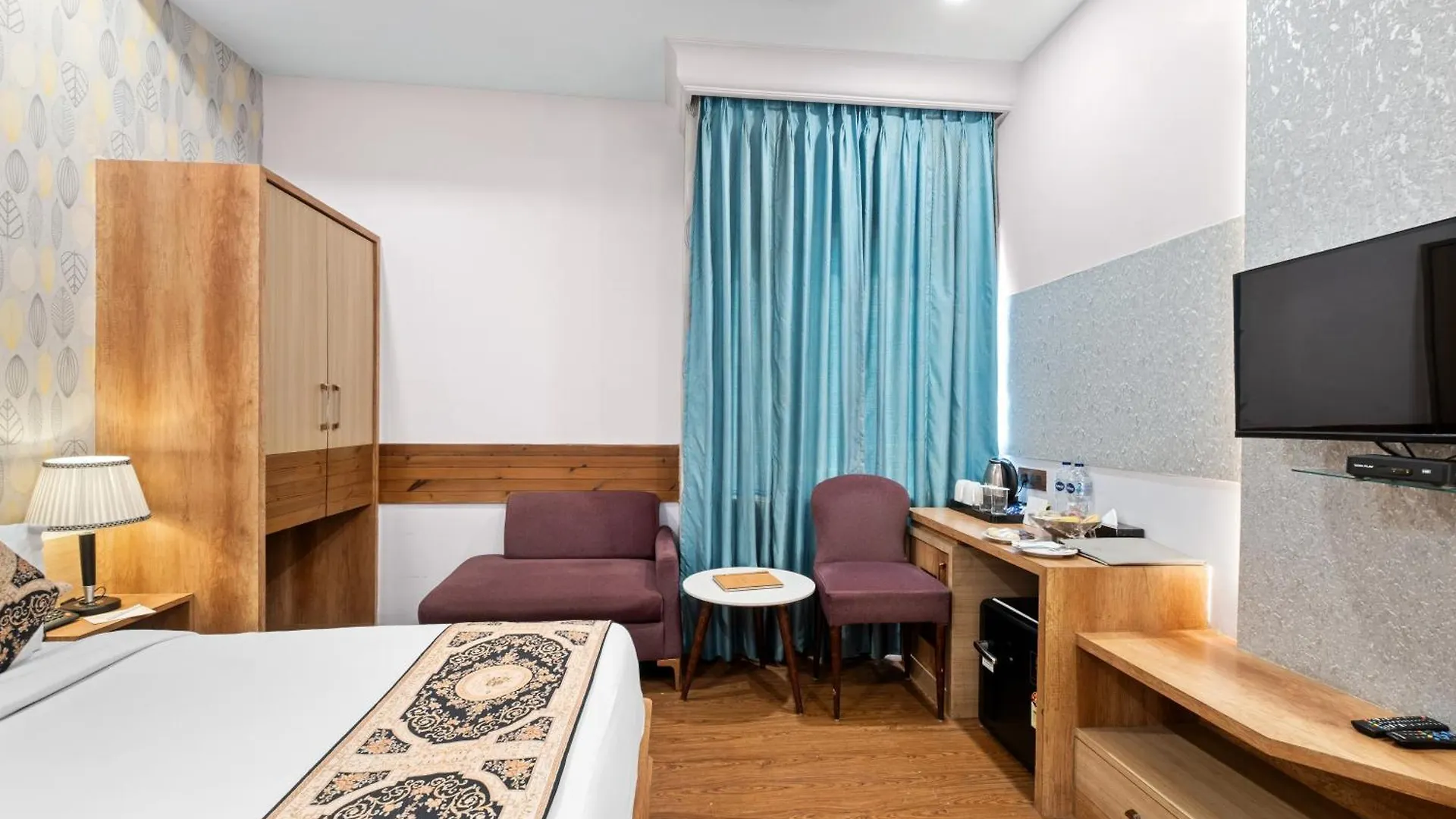 Hotel Prime Land Varanasi