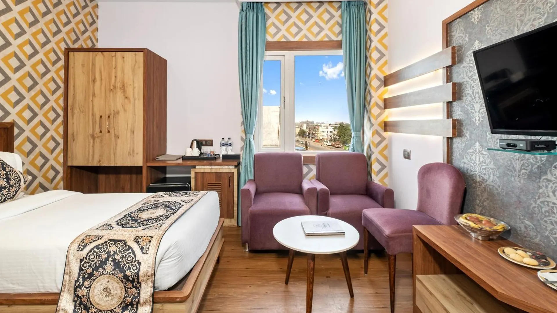 Hotel Prime Land Varanasi