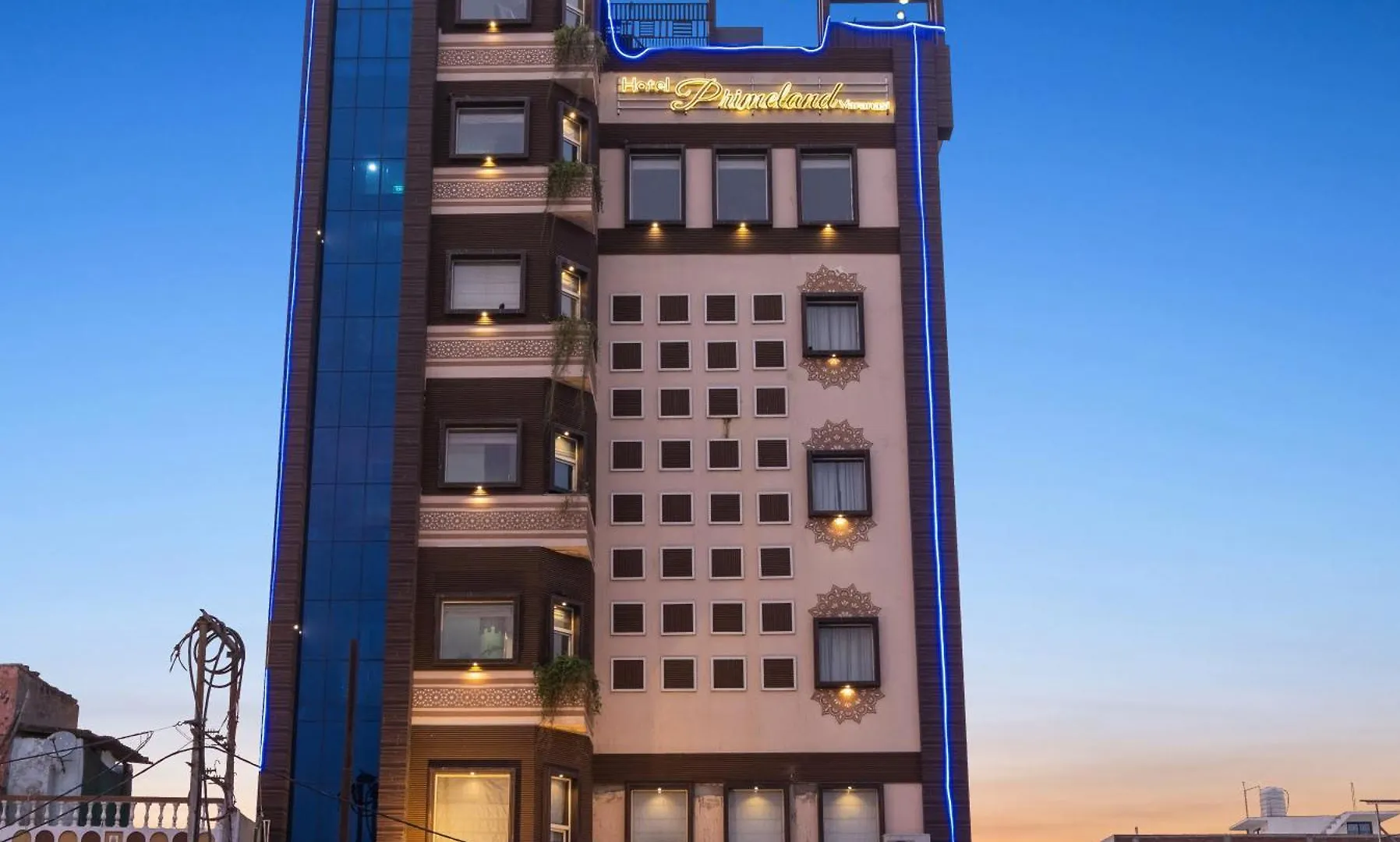 Hotel Prime Land Varanasi 3*,  India