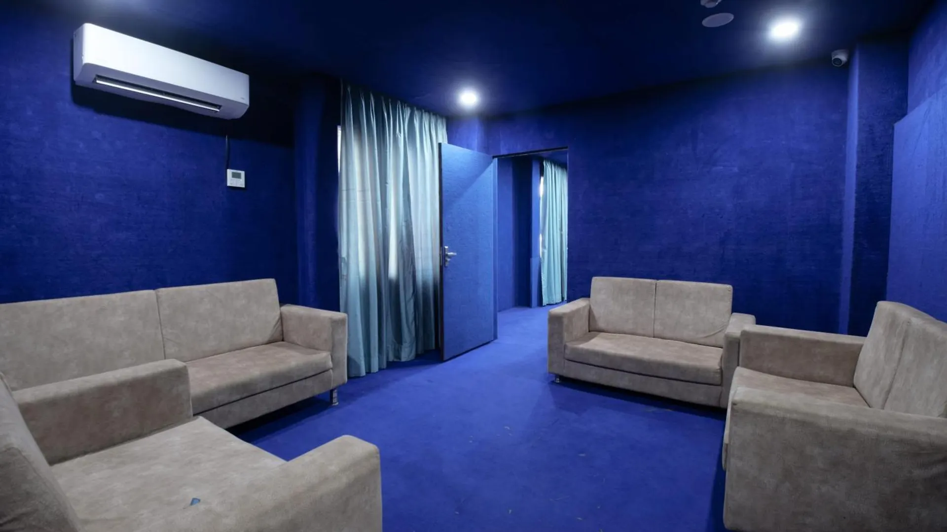 Hotel Prime Land Varanasi